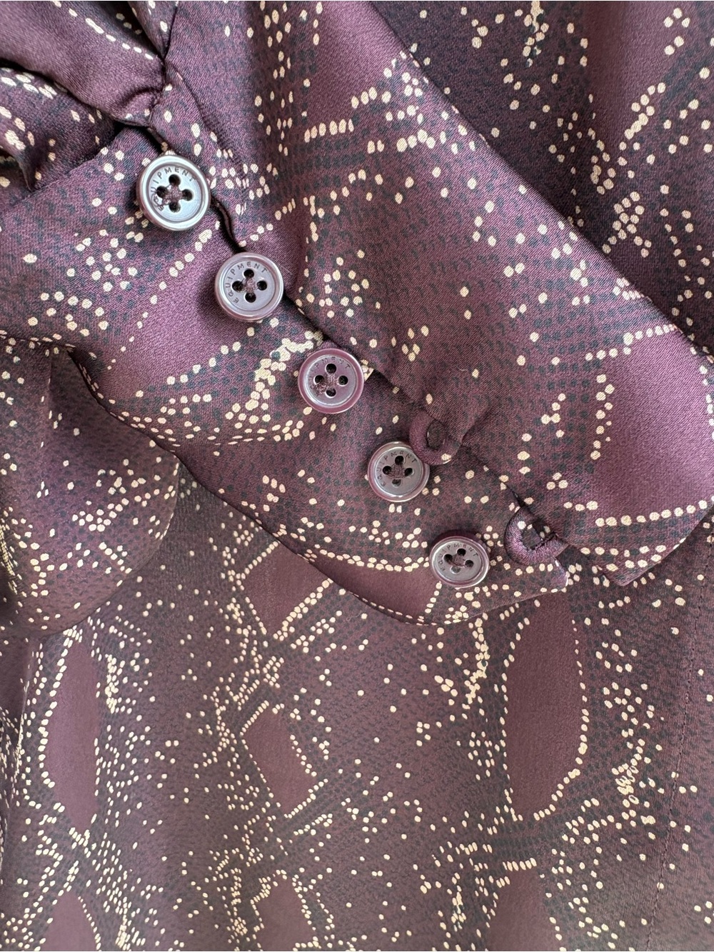 Equipment Signature SilkySnake Print Blouse Small Burgundy Long Sleeve - Picture 7 of 12